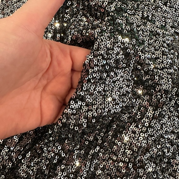 Venus NWT SZ 12 Sparkling Sequin Pants Black and Silver - Picture 4 of 5